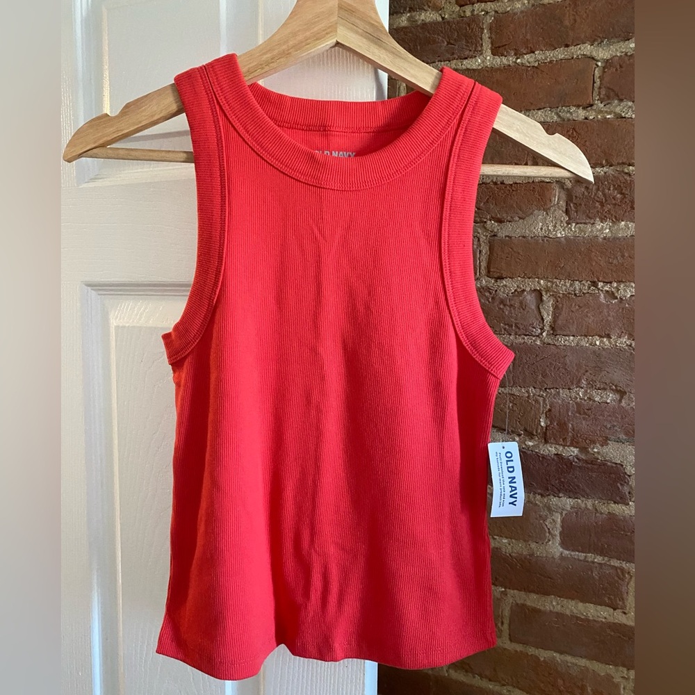 Old Navy Snug Ribbed Crop Tank Top - New With Tags - Picture 2 of 10